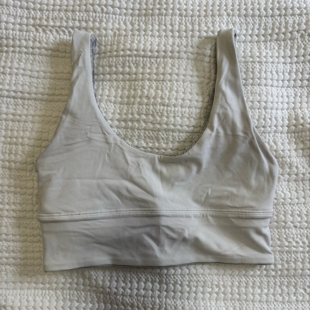 Lululemon White/Grey & White Striped Reversible Align Bra
